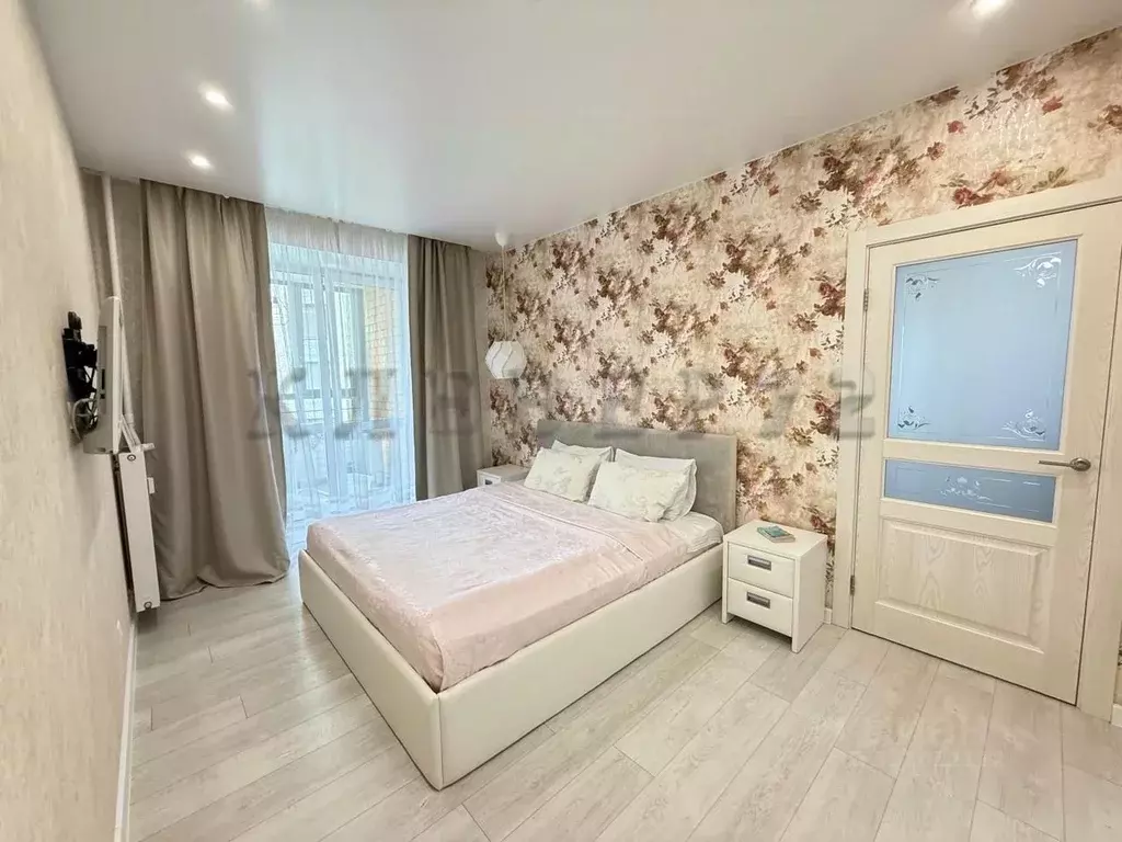 2-к кв. Тюменская область, Тюмень Полевая ул., 105к2 (79.0 м) - Фото 1