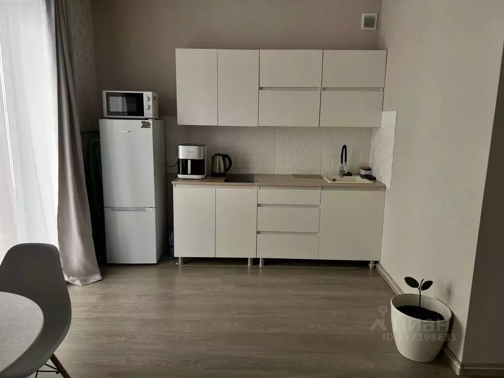 Студия Новосибирская область, Мошковский район, пос. Октябрьский ул. ... - Фото 1