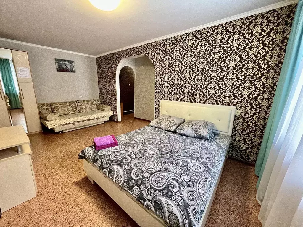 1-к кв. Тюменская область, Тюмень Заводская ул., 2 (35.0 м) - Фото 1