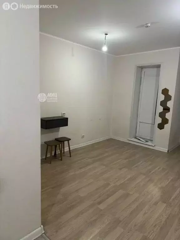 Квартира-студия: посёлок городского типа Мисайлово, микрорайон ... - Фото 1