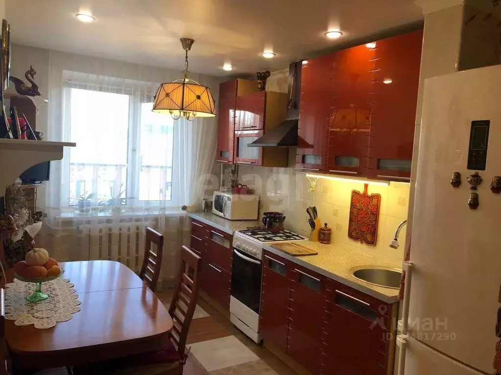 3-к кв. Оренбургская область, Оренбург ул. 60 лет Октября, 25 (64.4 м) - Фото 2