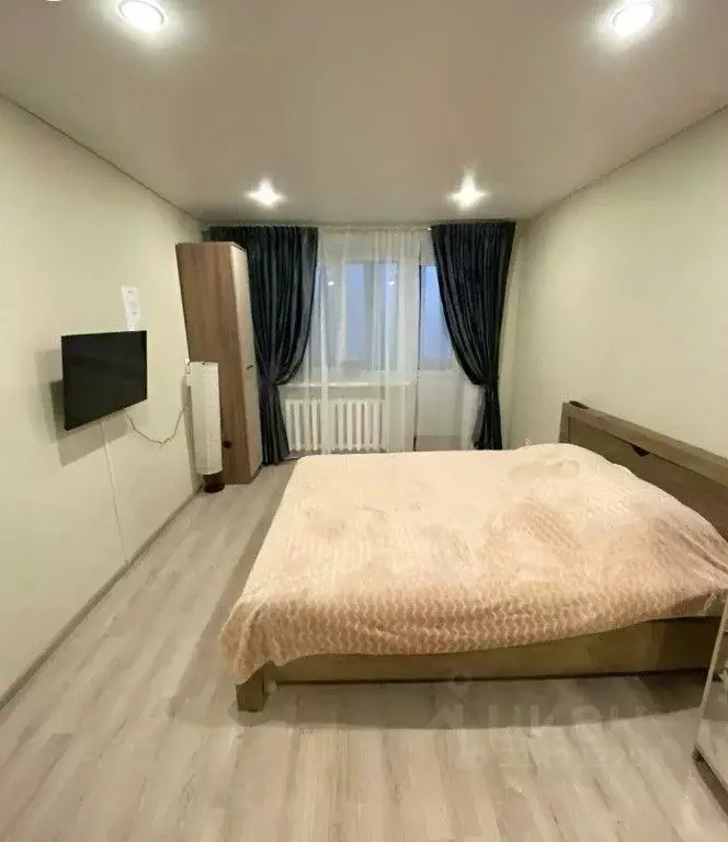 1-к кв. Татарстан, Зеленодольск Комсомольская ул., 6 (35.0 м) - Фото 0