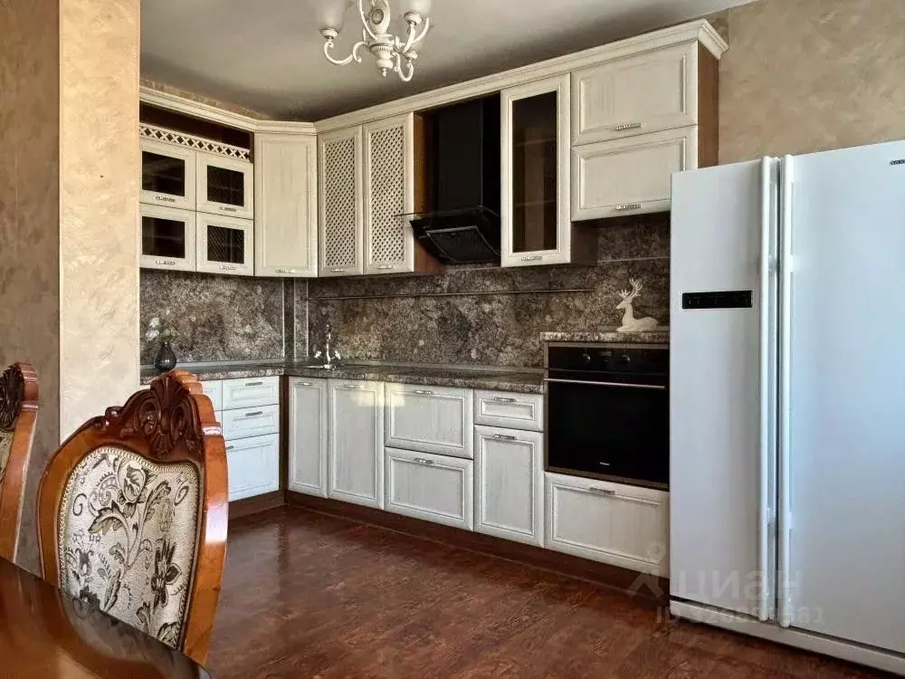 2-к кв. Иркутская область, Иркутск Байкальская ул., 293/6 (72.6 м) - Фото 1