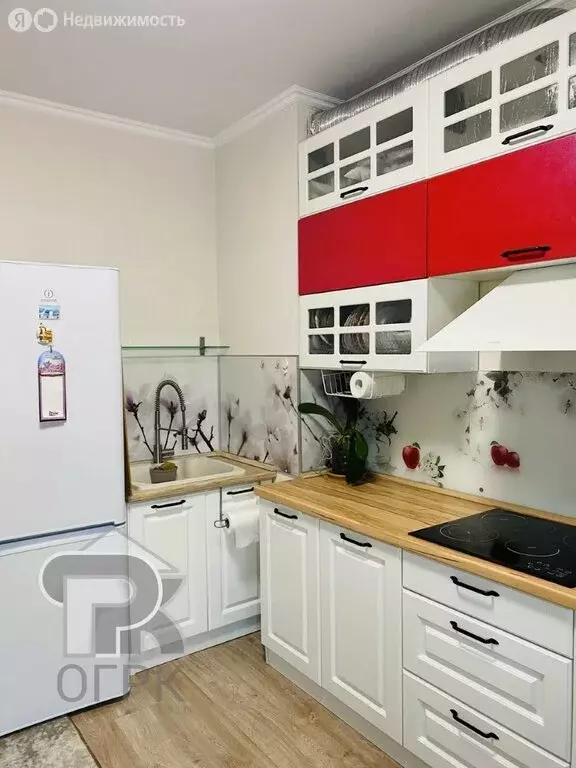 1-комнатная квартира: посёлок городского типа Голубое, Зелёный проезд, ... - Фото 1