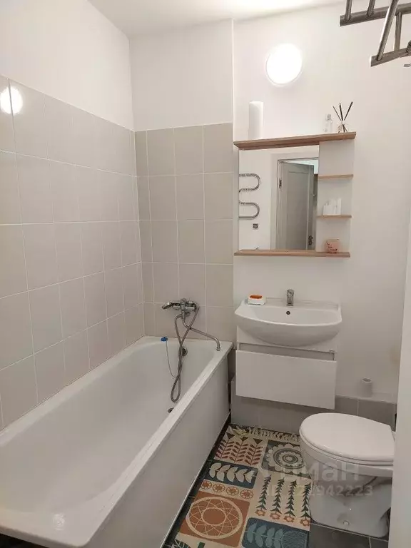 Студия Свердловская область, Екатеринбург ул. Академика Парина, 35 ... - Фото 1