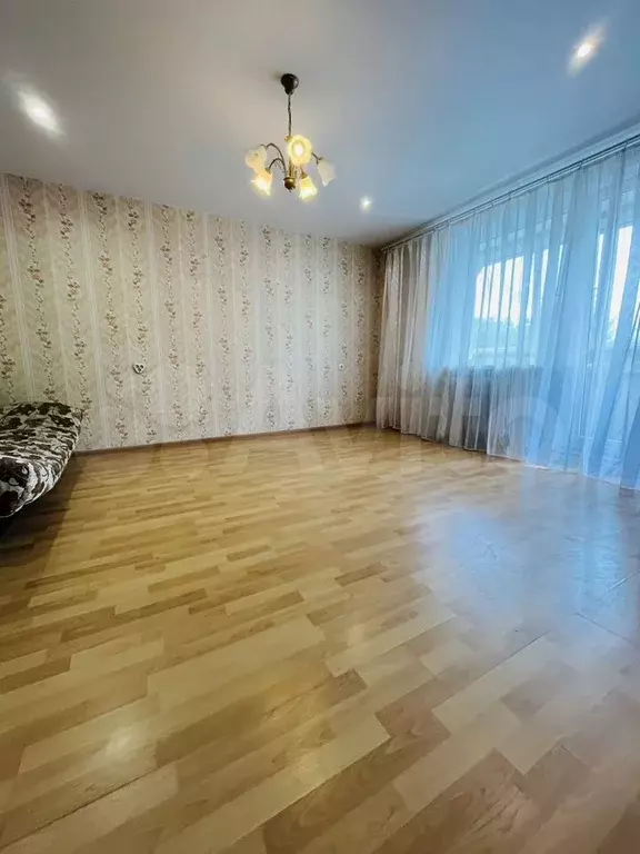 1-к. квартира, 43 м, 3/5 эт. - Фото 1
