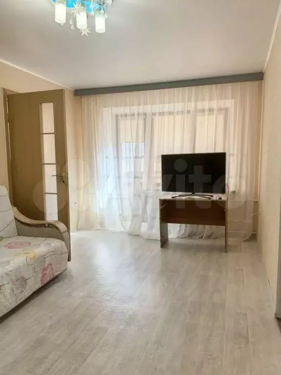 2-к. квартира, 49 м, 4/4 эт. - Фото 0