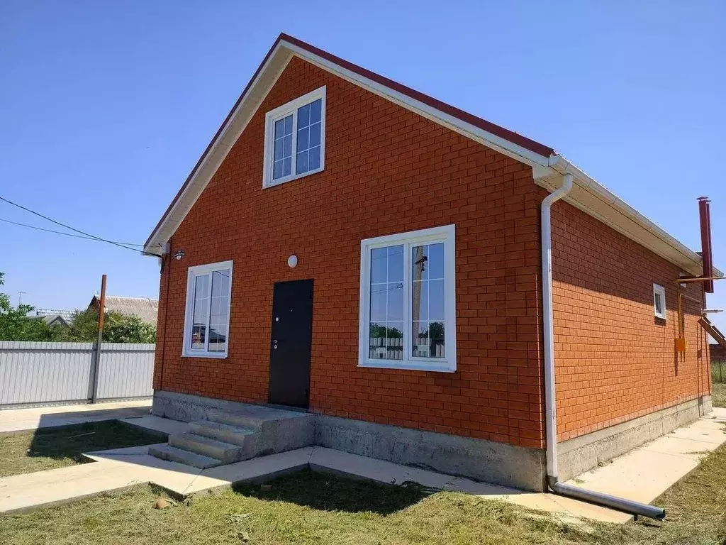 Дом в Краснодарский край, Северский район, Черноморское городское ... - Фото 1