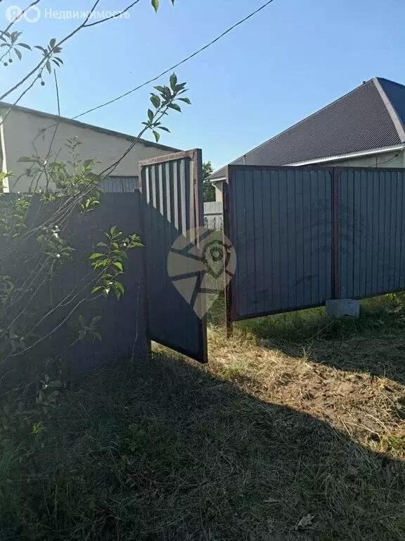 Участок в Старооскольский городской округ, село Нижнеатаманское, ... - Фото 0