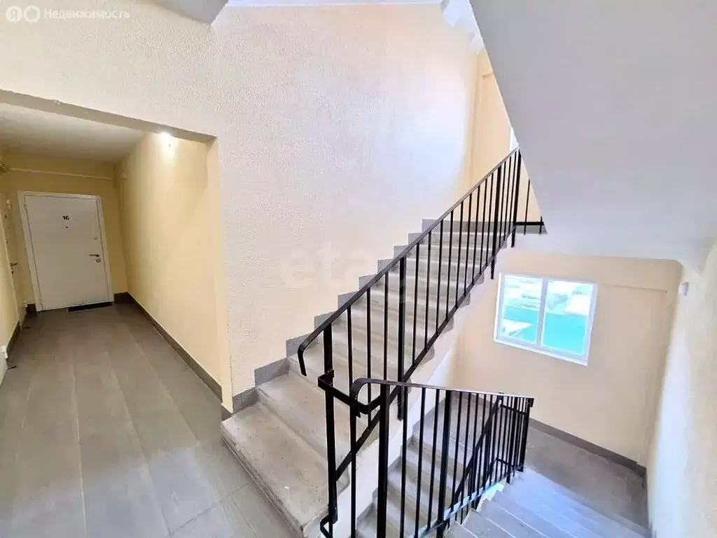 Квартира-студия: Тверь, Медовая улица, 9к6 (17 м) - Фото 1