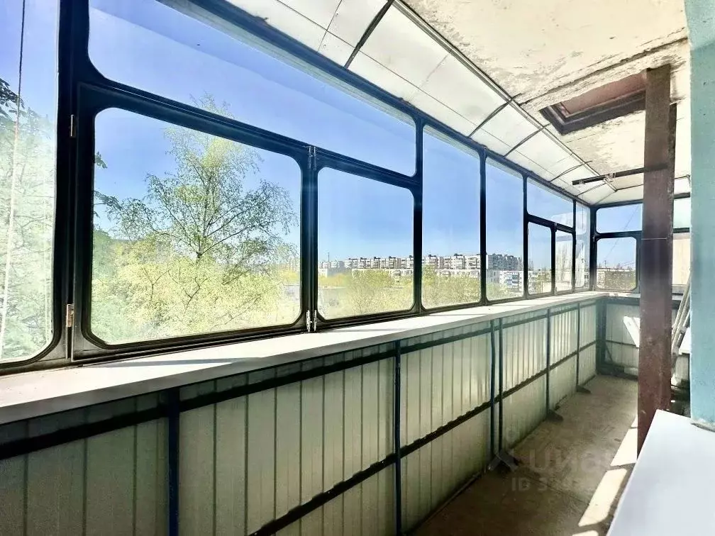 2-к кв. Курская область, Курск просп. Кулакова, 3 (45.9 м) - Фото 1