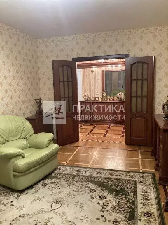 Продается 3-комнатная квартира - Фото 1