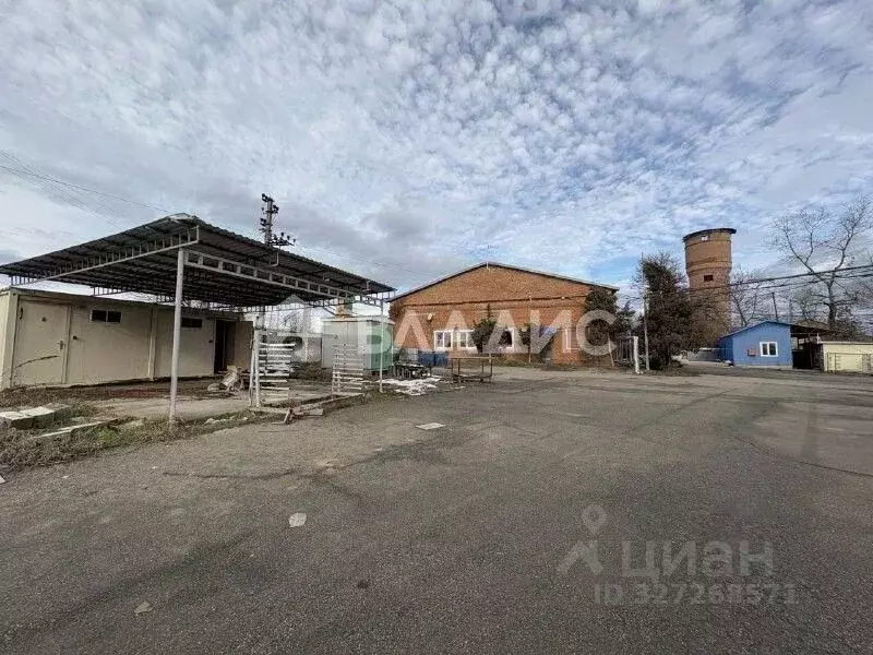 Помещение свободного назначения в Адыгея, Майкопский район, пос. ... - Фото 1