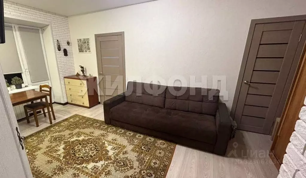 2-к кв. Новосибирская область, Новосибирск Академгородок мкр, бул. ... - Фото 1