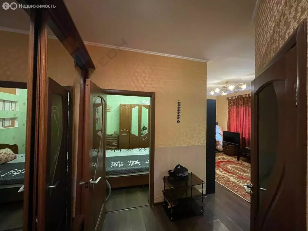 1-комнатная квартира: Краснодар, микрорайон Сады Калинина, улица им. ... - Фото 0
