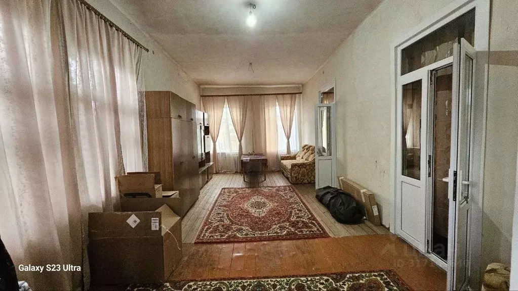 Дом в Краснодарский край, Армавир Коммунистическая ул., 72 (122 м) - Фото 1