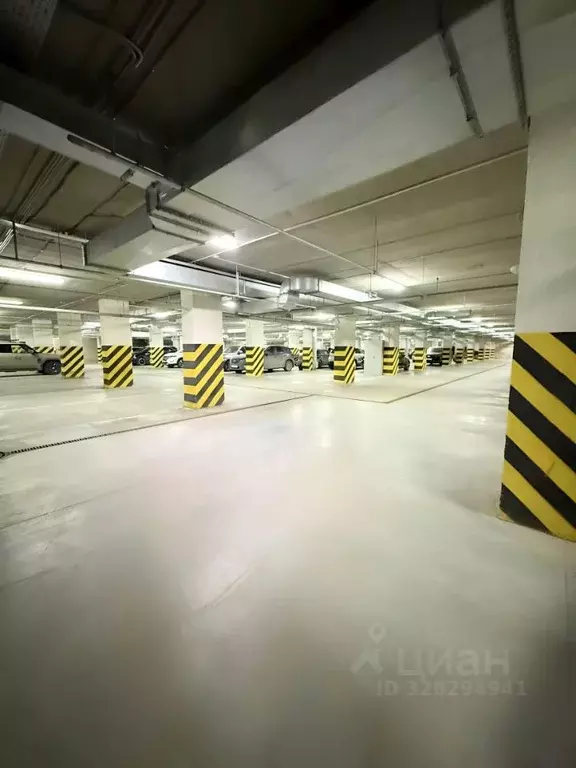 Гараж в Санкт-Петербург просп. Маршала Блюхера, 9к1 (15 м) - Фото 1