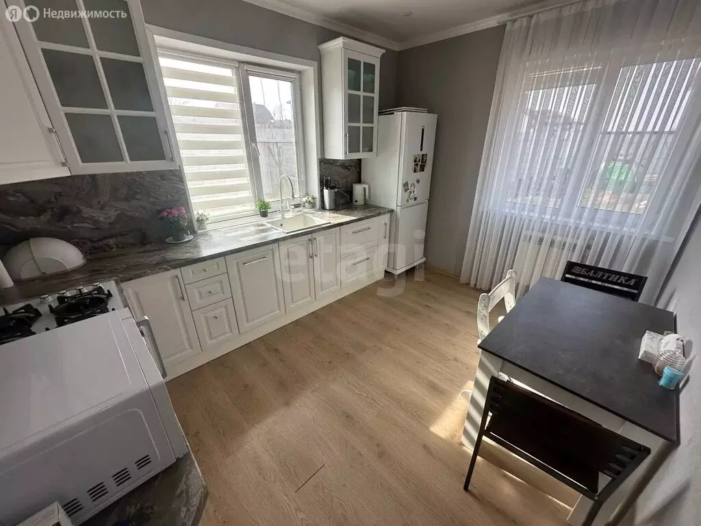 Дом в село Новая Усмань, микрорайон Пчёлка, Садовая улица, 1А (120 м) - Фото 2