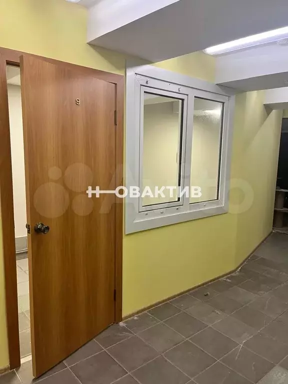 Продам офисное помещение, 10.1 м - Фото 1