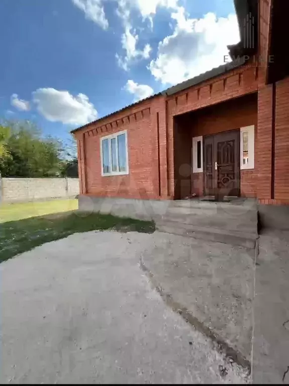 Дом 2160 м на участке 6 сот. - Фото 1