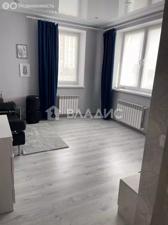 1-комнатная квартира: Калининград, Крейсерская улица, 2 (32.7 м) - Фото 1