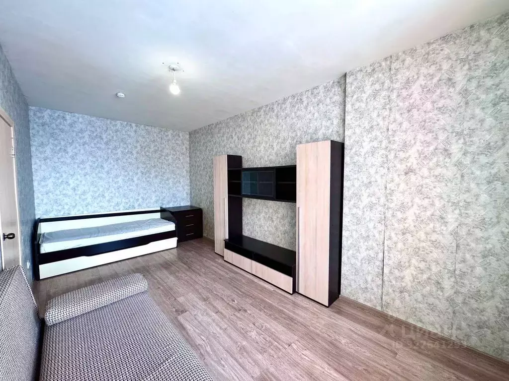 1-к кв. Свердловская область, Екатеринбург ул. Бахчиванджи, 15 (33.0 ... - Фото 2