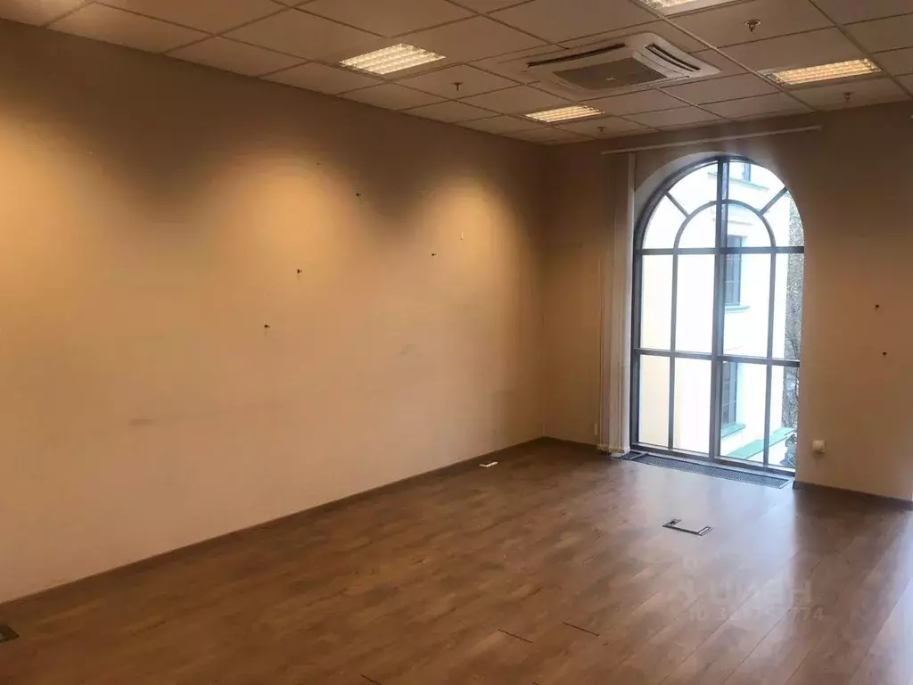 Офис в Санкт-Петербург Аптекарская наб., 8 (61 м) - Фото 1