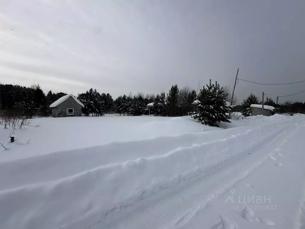 Участок в Свердловская область, Первоуральск муниципальный округ, пос. ... - Фото 0