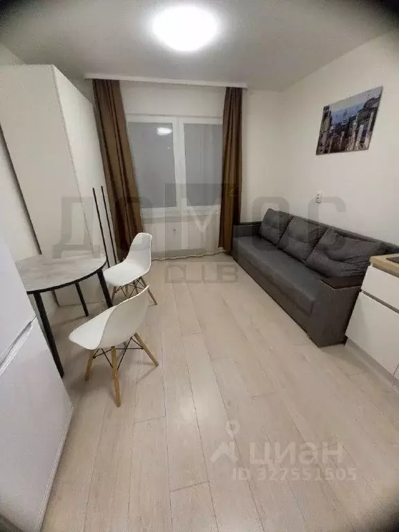 Студия Свердловская область, Екатеринбург ул. Латвийская, 58/4 (18.8 ... - Фото 1