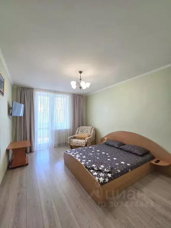 2-к кв. Крым, Симферополь ул. Камская, 23 (80.0 м) - Фото 2