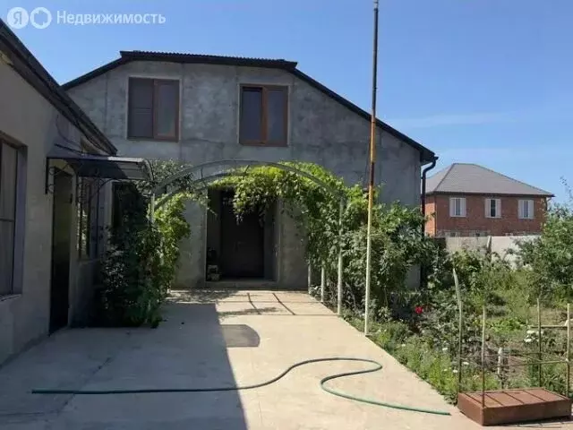 Дом в Махачкала, Сухумская улица, 8 (144 м) - Фото 0