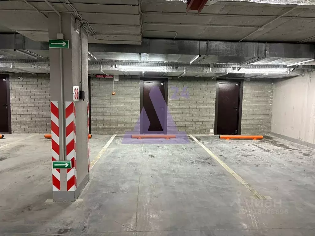 Гараж в Алтайский край, Барнаул ул. 6-я Нагорная, 15Г/5к1 (16 м) - Фото 1