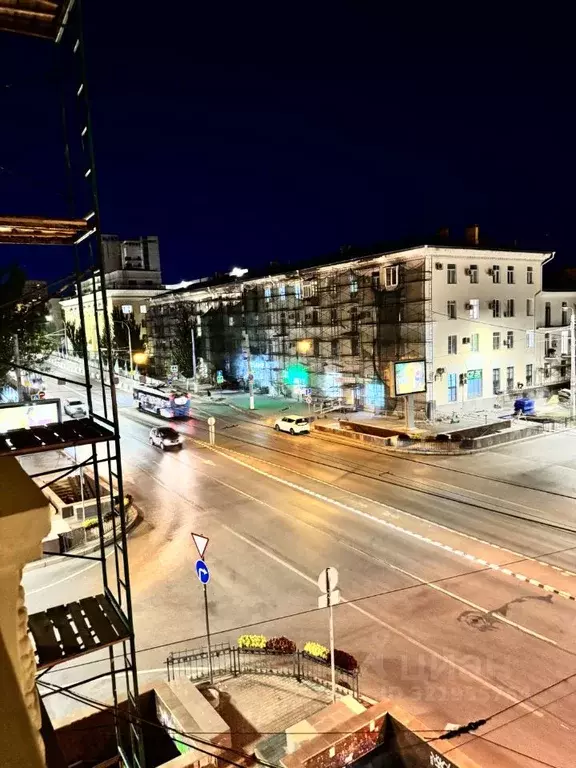 1-к кв. Волгоградская область, Волгоград ул. Мира, 18 (58.0 м) - Фото 0