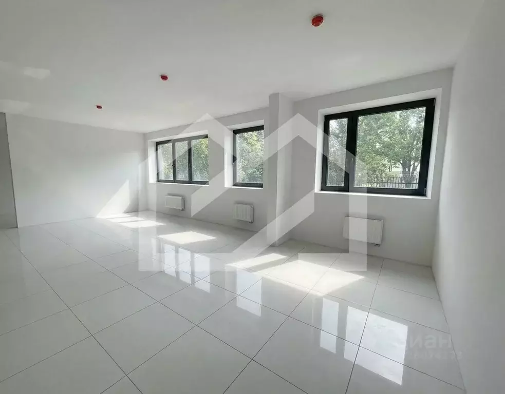 Торговая площадь в Москва ул. Коминтерна, 10к1 (190 м) - Фото 2