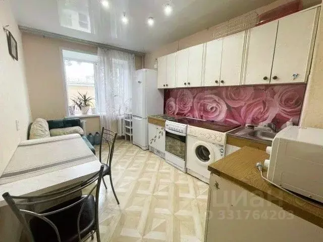 2-к кв. Кировская область, Киров ул. Чехова, 8 (54.0 м) - Фото 1
