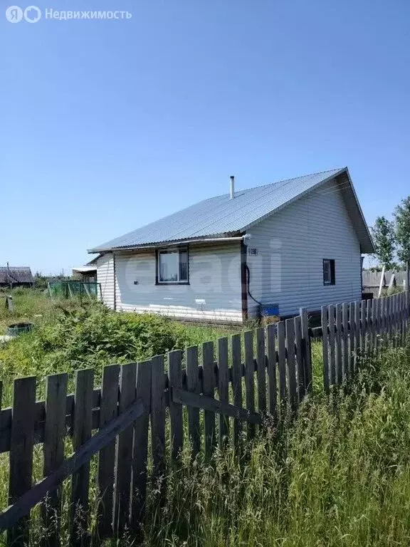 Дом в Курганская область, Кетовский муниципальный округ, село ... - Фото 1