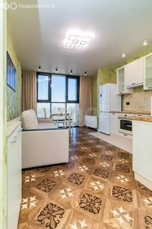 Квартира-студия: Челябинск, улица Энгельса, 4 (40 м) - Фото 1