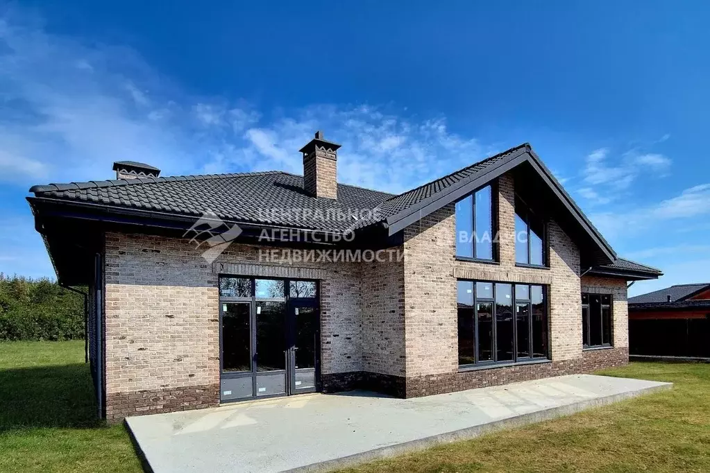 Дом в Рязанская область, Рязанский район, Варсковское с/пос, пос. ... - Фото 1