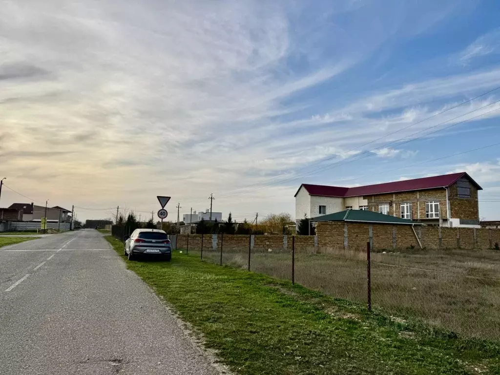 Участок в Крым, Сакский район, с. Штормовое ул. Производственная (25.0 ... - Фото 1