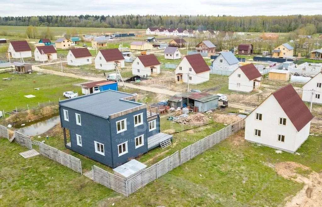 Дом в Ленинградская область, Гатчинский район, д. Малое Замостье ... - Фото 1