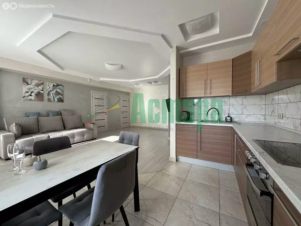 2-комнатная квартира: Иркутск, Байкальская улица, 244/3 (59.6 м) - Фото 0