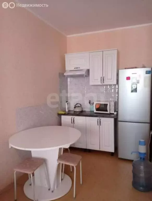 1-комнатная квартира: Якутск, улица Фёдора Попова, 2/2 (33.8 м) - Фото 0