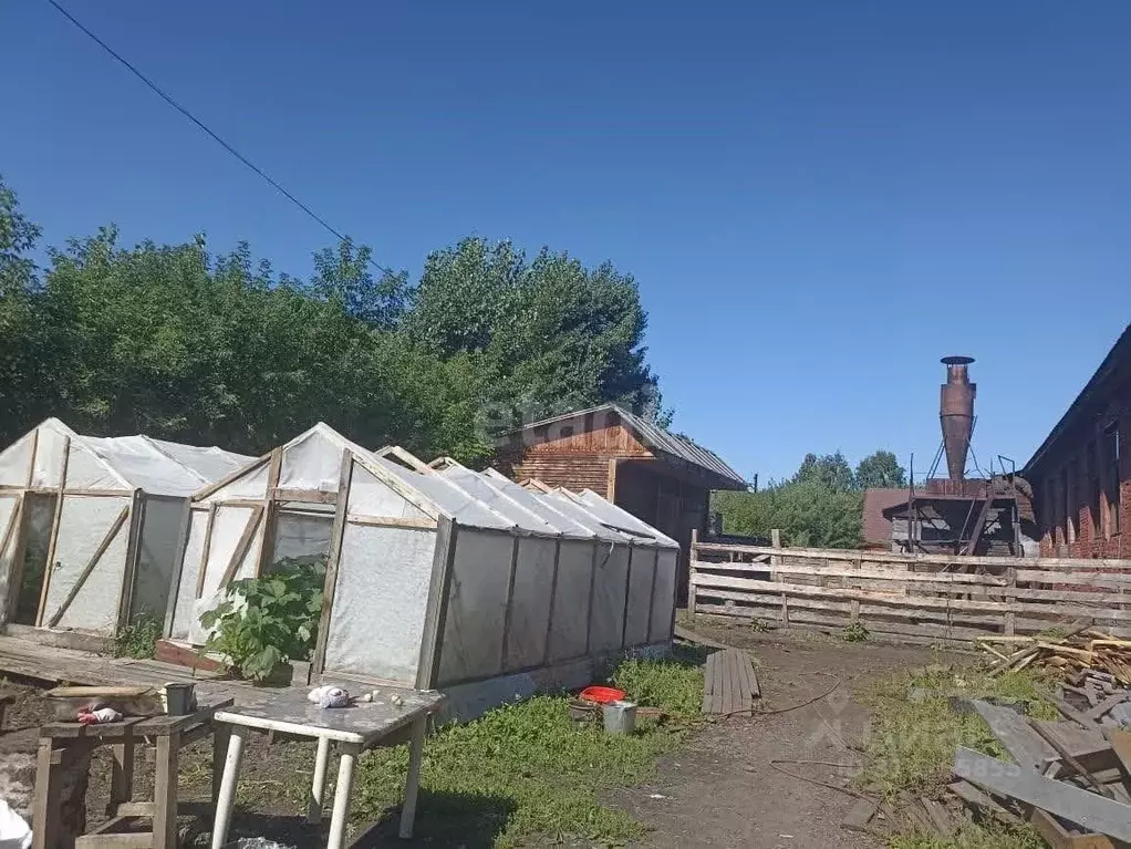 Помещение свободного назначения в Кемеровская область, Междуреченск ... - Фото 0