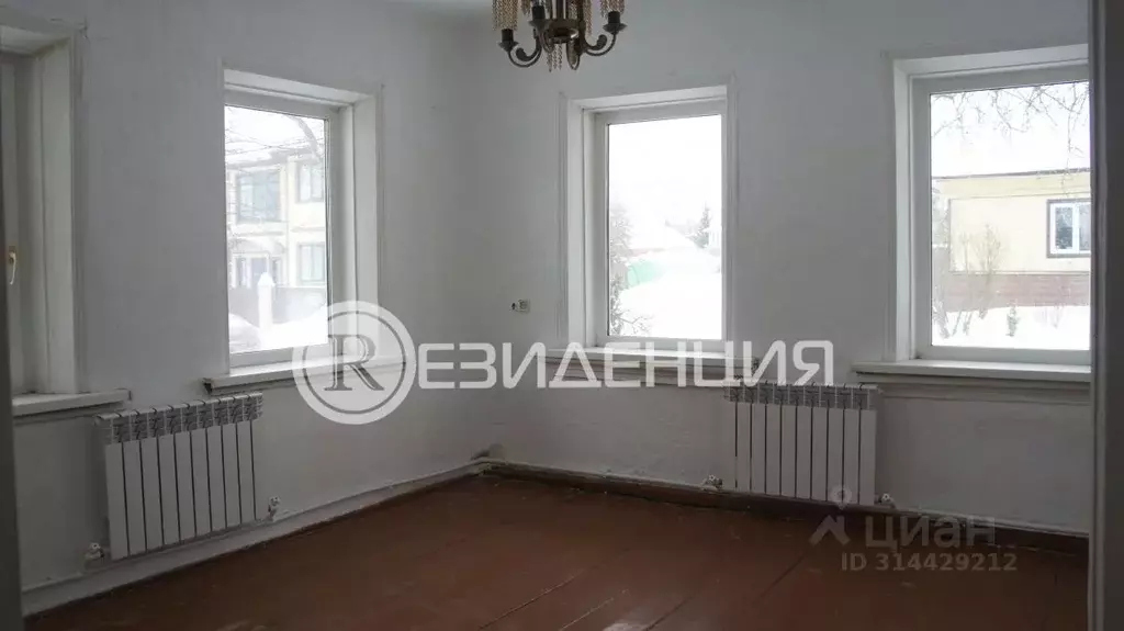 Дом в Пермский край, Лысьва Нижегородская ул., 45 (80 м) - Фото 0