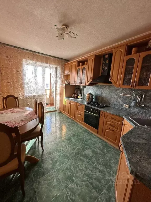 3-к кв. Омская область, Омск ул. 25 лет Октября, 13 (95.6 м) - Фото 1