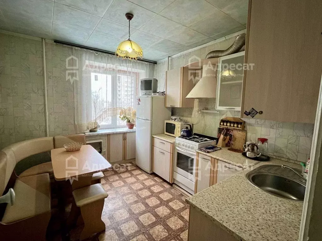 2-к кв. Волгоградская область, Волгоград Закавказская ул., 2 (47.4 м) - Фото 1