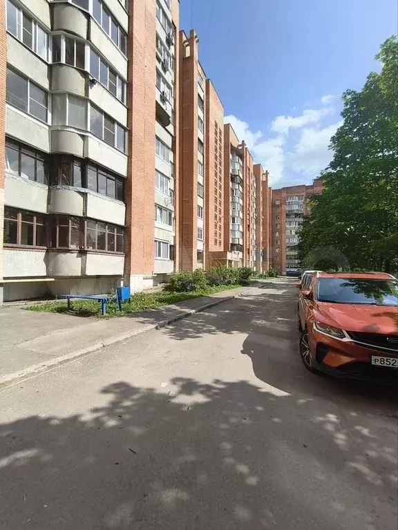 3-к. квартира, 71 м, 4/9 эт. - Фото 0