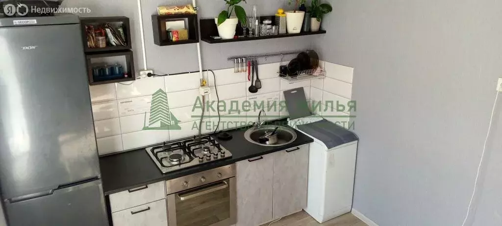 1-комнатная квартира: Саратов, улица имени П.Н. Яблочкова, 19А (35.5 ... - Фото 2