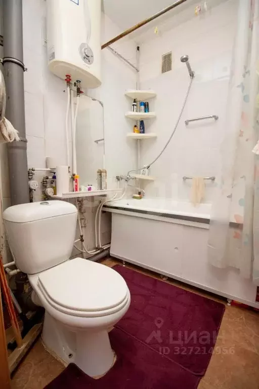 2-к кв. Сахалинская область, Южно-Сахалинск Коммунистический просп., 7 ... - Фото 1