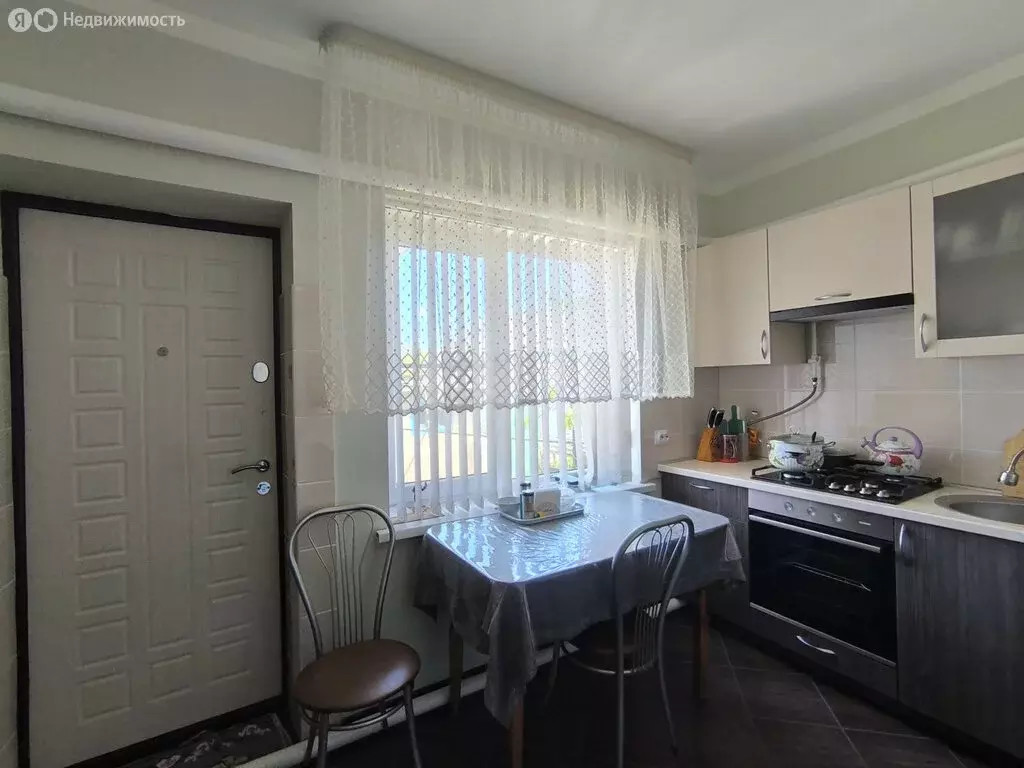 Дом в Апшеронск, улица Сеченова (78.2 м) - Фото 2